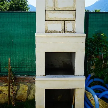 Huzur Nyaraló